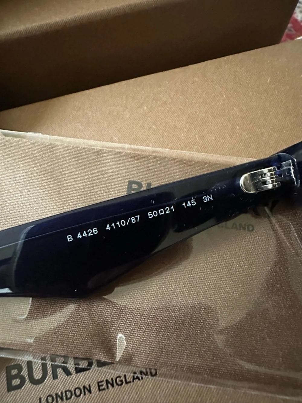 Burberry OBE4426 blue sunglasses - Picture 4 of 8